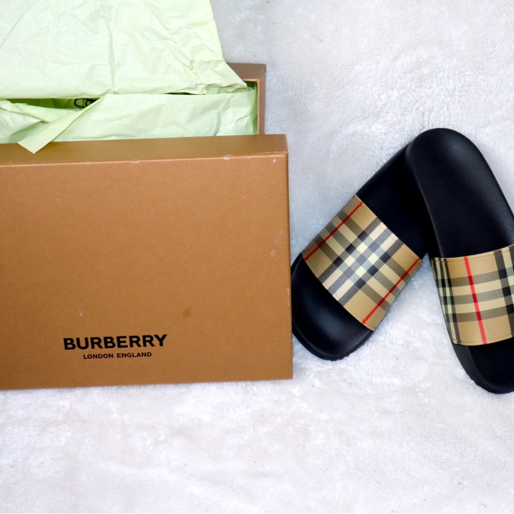Like new Burberry slides